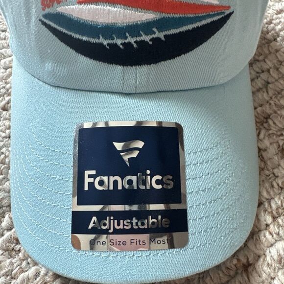 Tampa Bay Buccaneers Host Of Super Bowl LV Fanatics Adjustable NEW - Picture 3 of 6